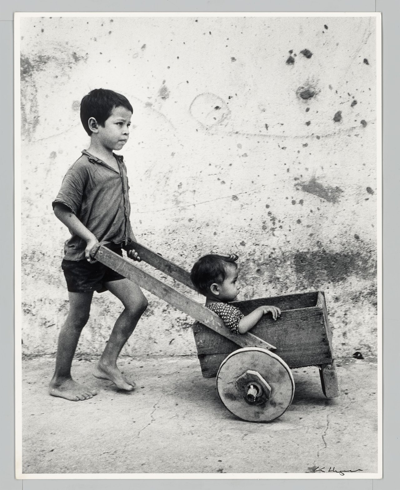 This picture shows the following artwork: Ken Heyman. Honduras. 1964.