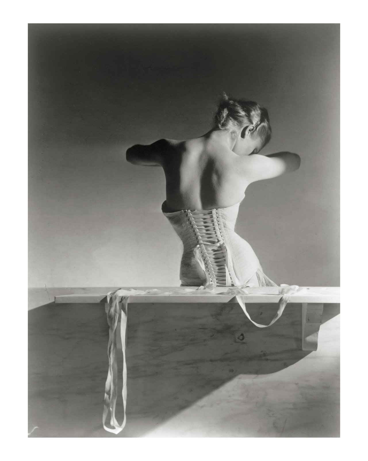This picture shows the following artwork: Horst P. Horst (i.e. Horst Paul Albert Bohrmann). Mainbocher Corset, Paris. 1939.