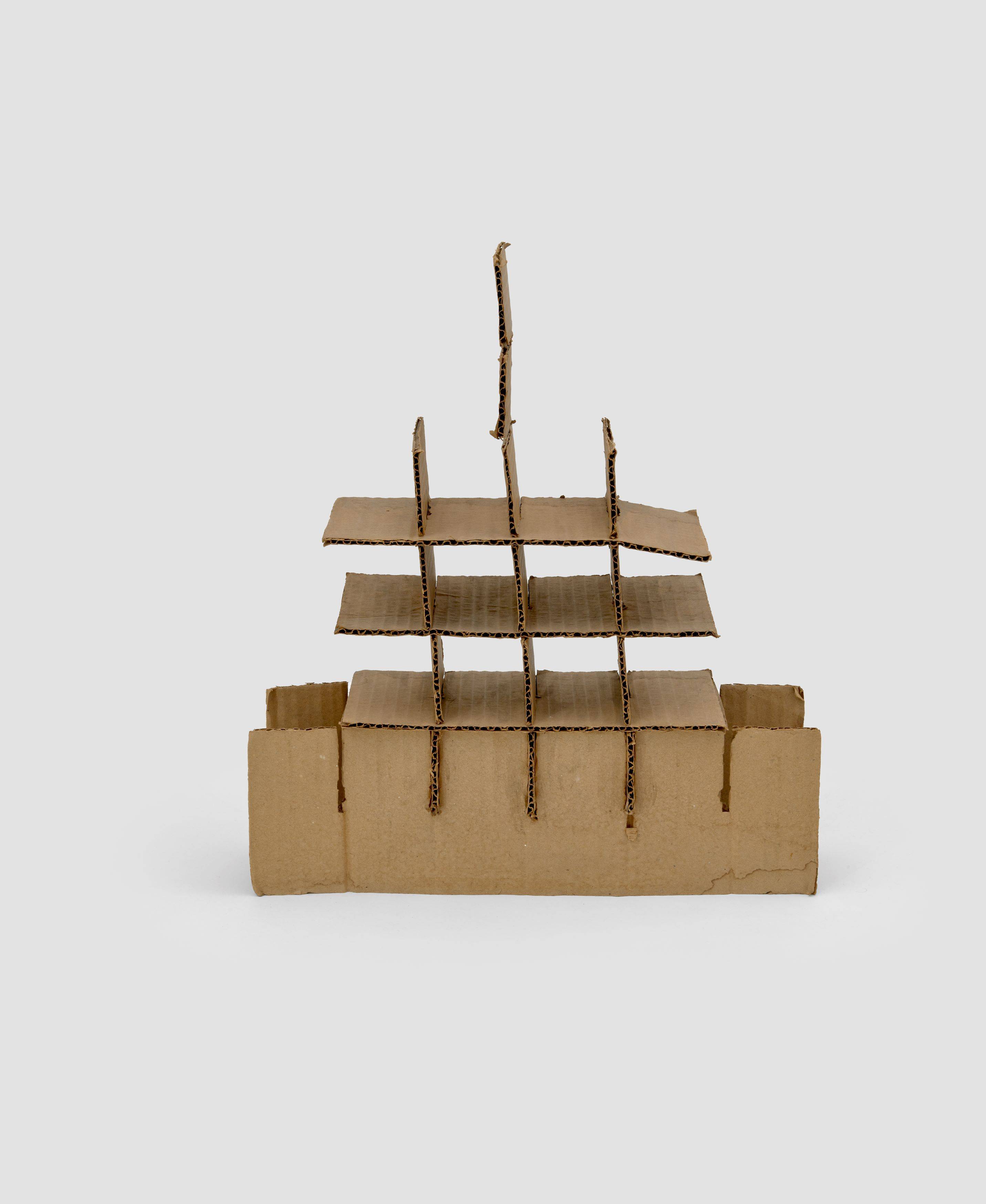 This picture shows the following artwork: Hermann Glöckner. Dreistöckiger Bau mit Mittelwand. 1973.
