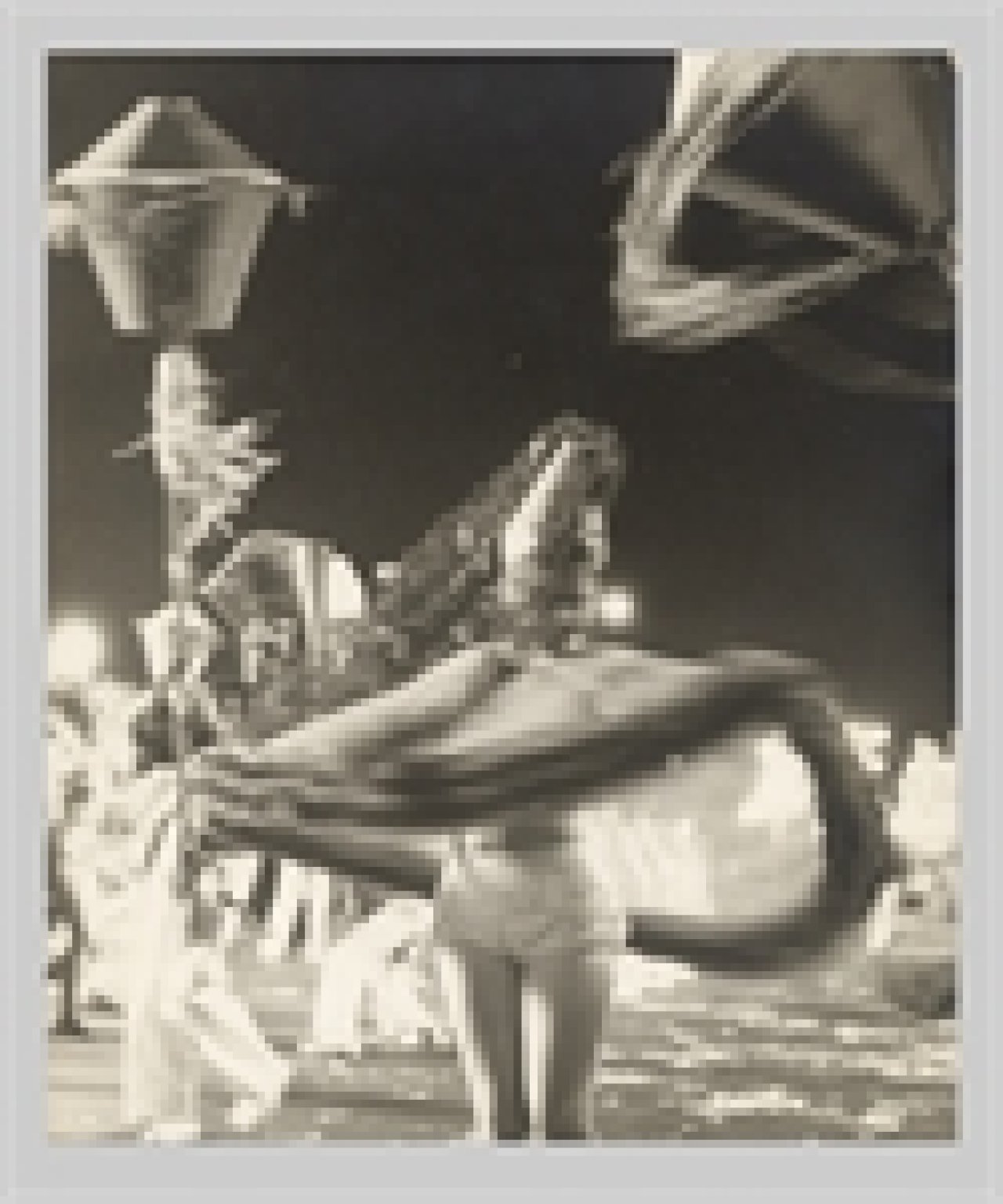 This picture shows the following artwork: Alberto Diaz Gutierrez Korda. Carnaval Habanero (Movimiento). 1976.