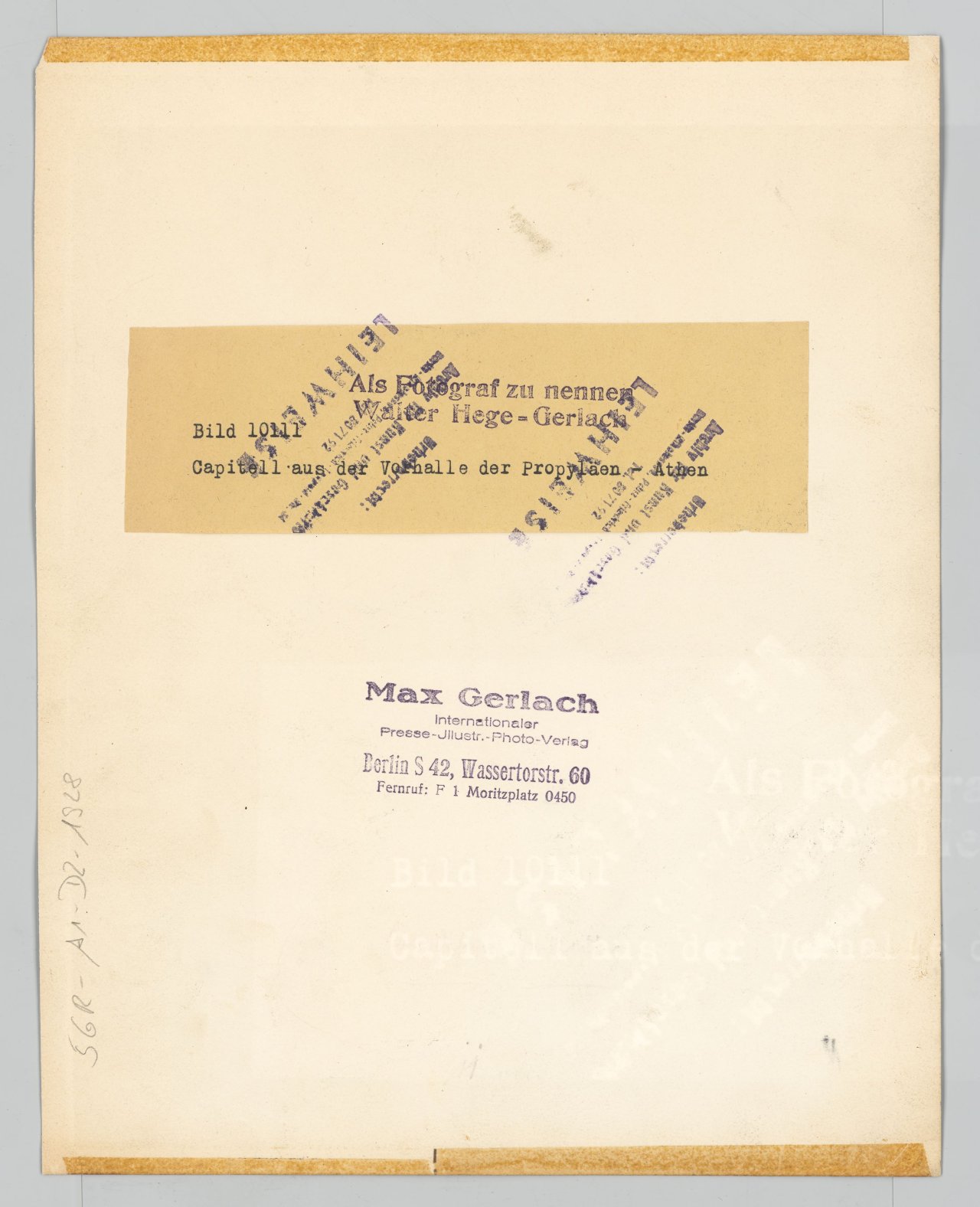 This picture shows the following artwork: Walter Hege. Kapitell aus der Vorhalle der Propyläen - Athen. 1928/29.