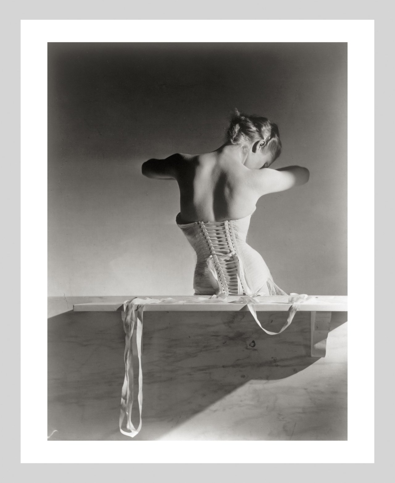 This picture shows the following artwork: Horst P. Horst (i.e. Horst Paul Albert Bohrmann). Mainbocher Corset, Paris. 1939.