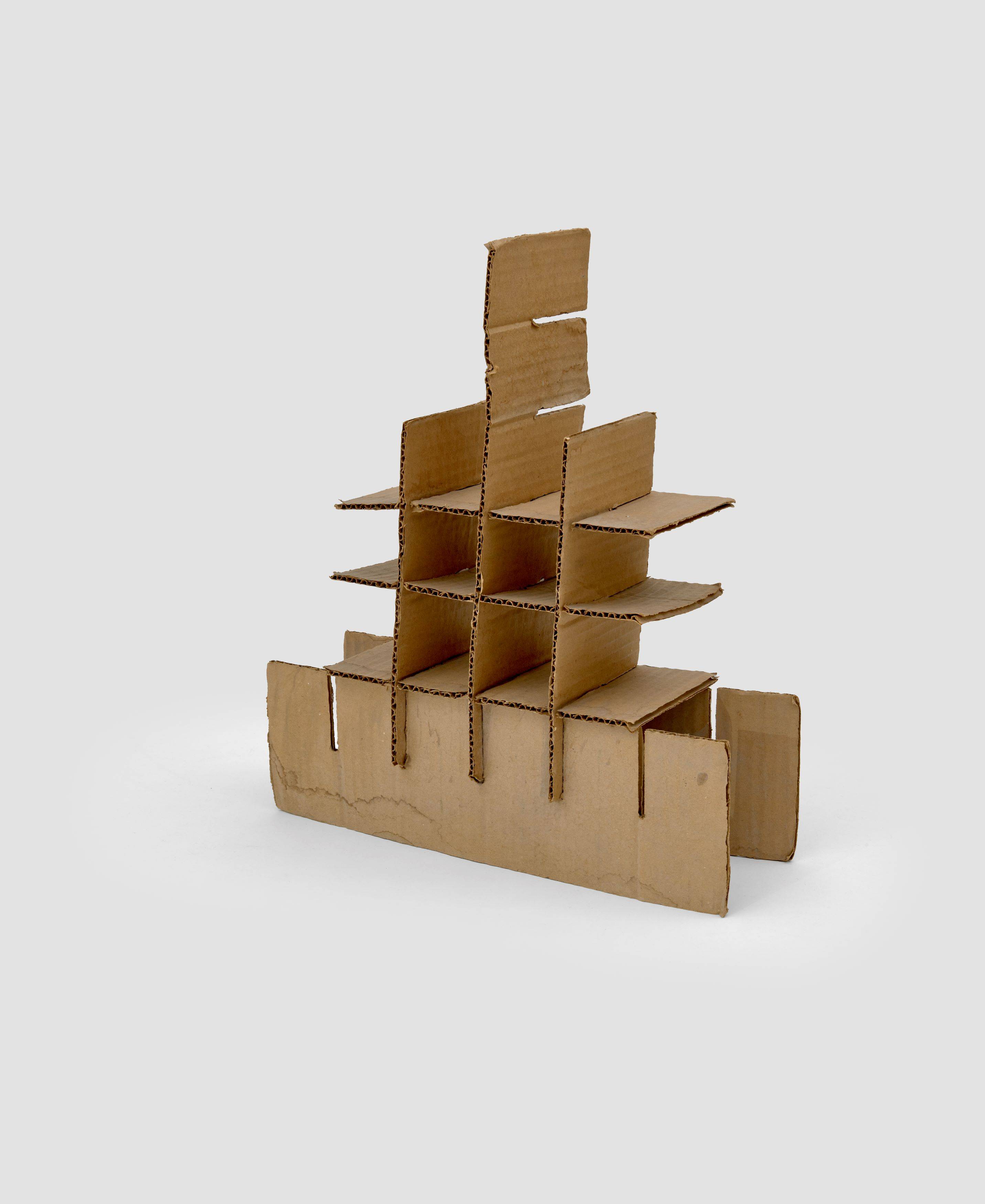 This picture shows the following artwork: Hermann Glöckner. Dreistöckiger Bau mit Mittelwand. 1973.