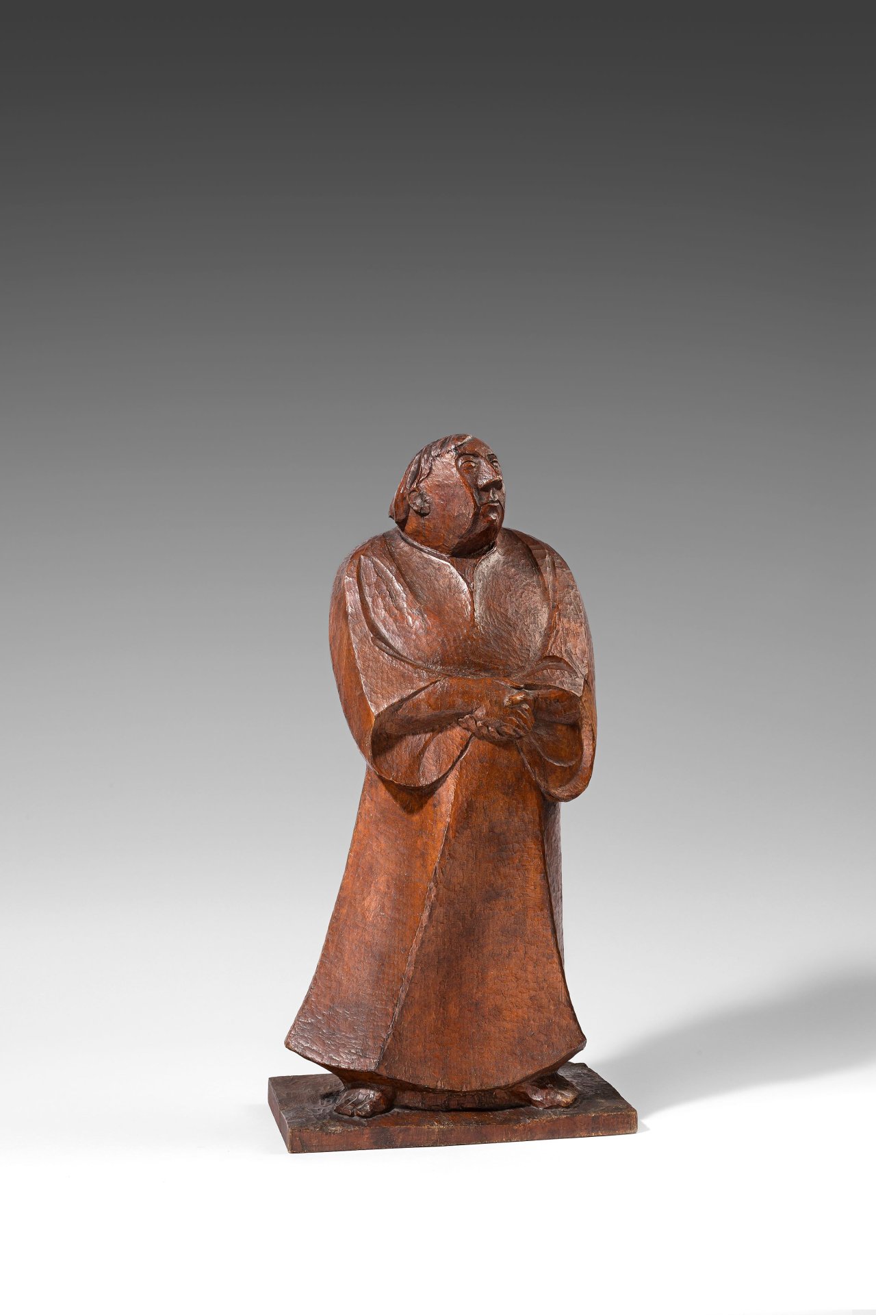 This picture shows the following artwork: Ernst Barlach. ”Der Wartende”. 1924.