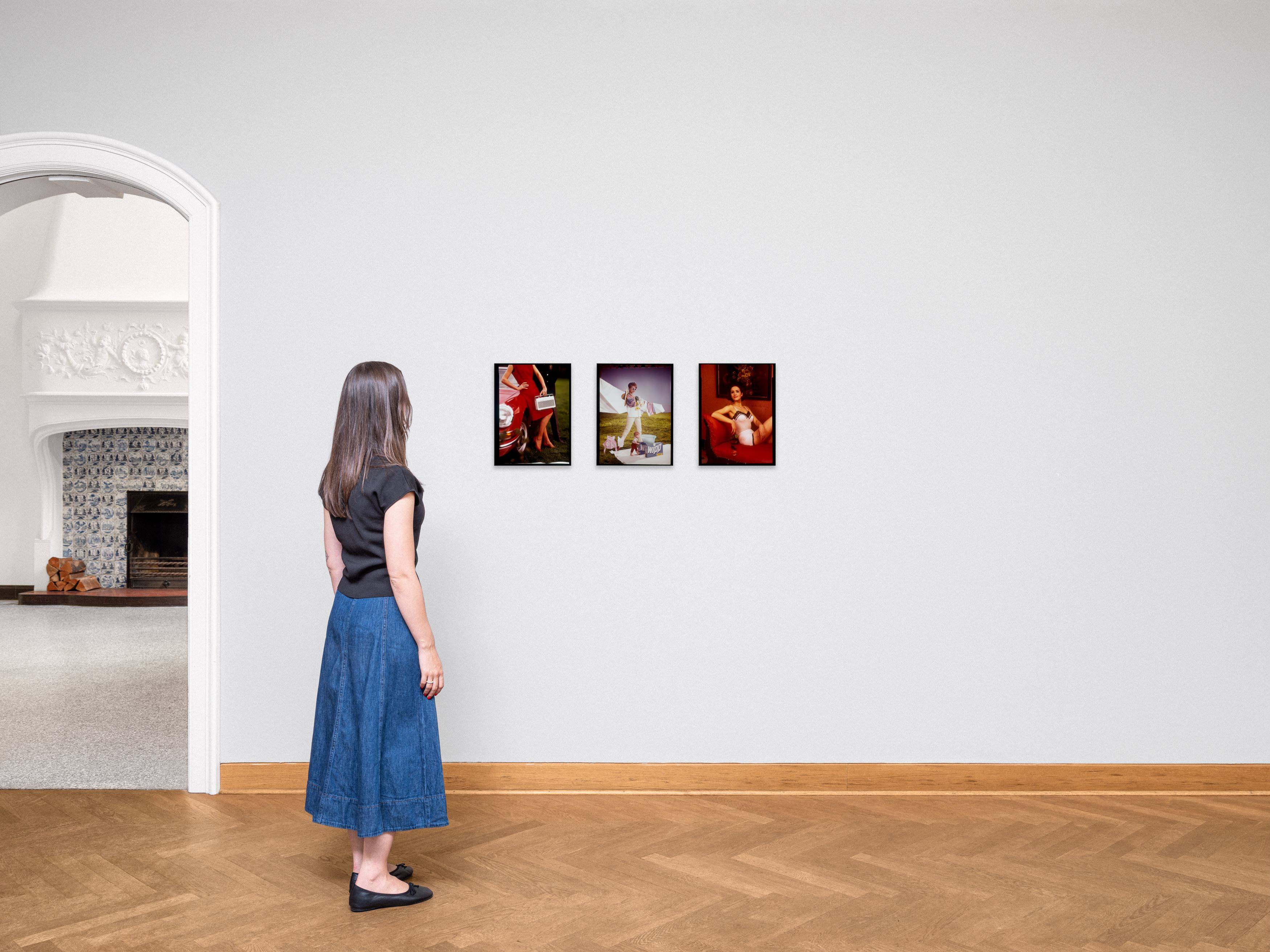 This picture shows the following artwork: Walde Huth. Advertising photographs: 'Schaub Lorenz' Touring Radio / 'Wipp perfekt' Waschmittel / 'Schiesser' Unterwäsche. 1950s/60s.