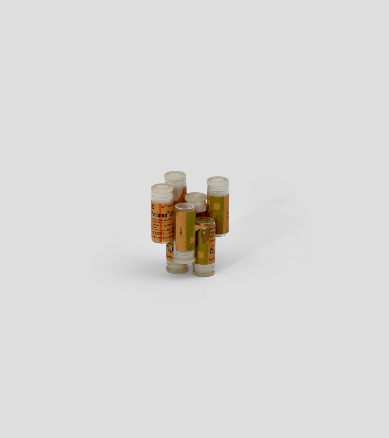 This picture shows the following artwork: Hermann Glöckner. Symmetrischer Aufbau. 1972.