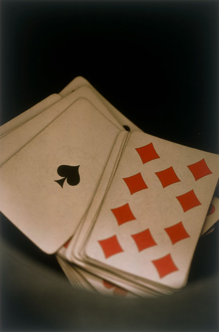 This picture shows the following artwork: Ralph Gibson. From the series ”L'Histoire de France”, 1971–2023. 1990.