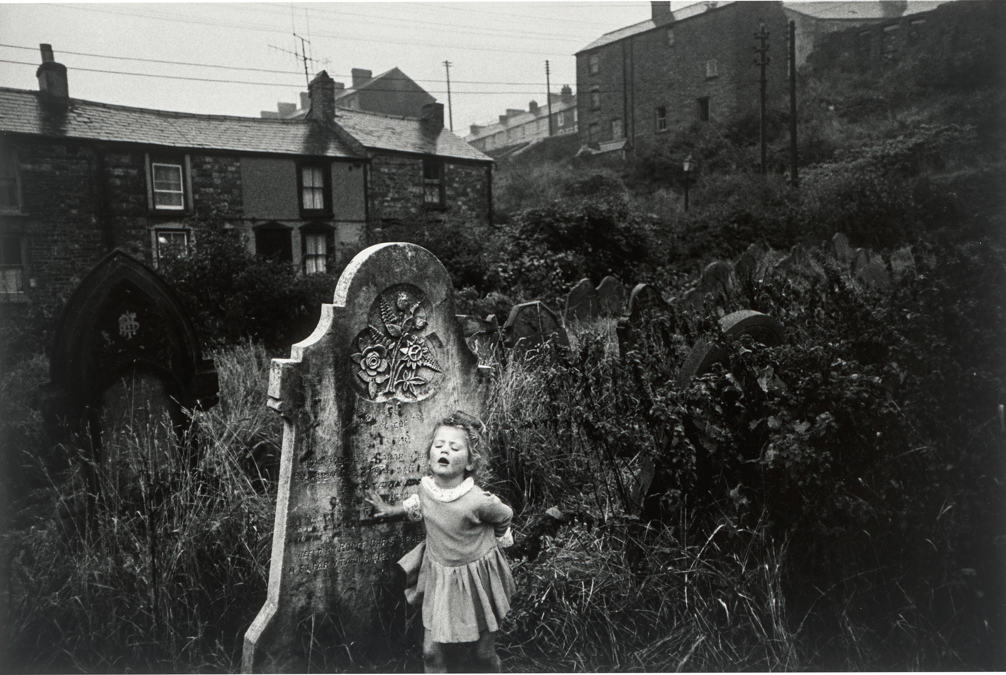 This picture shows the following artwork: Bruce Davidson. From the series ”Wales”. 1965.