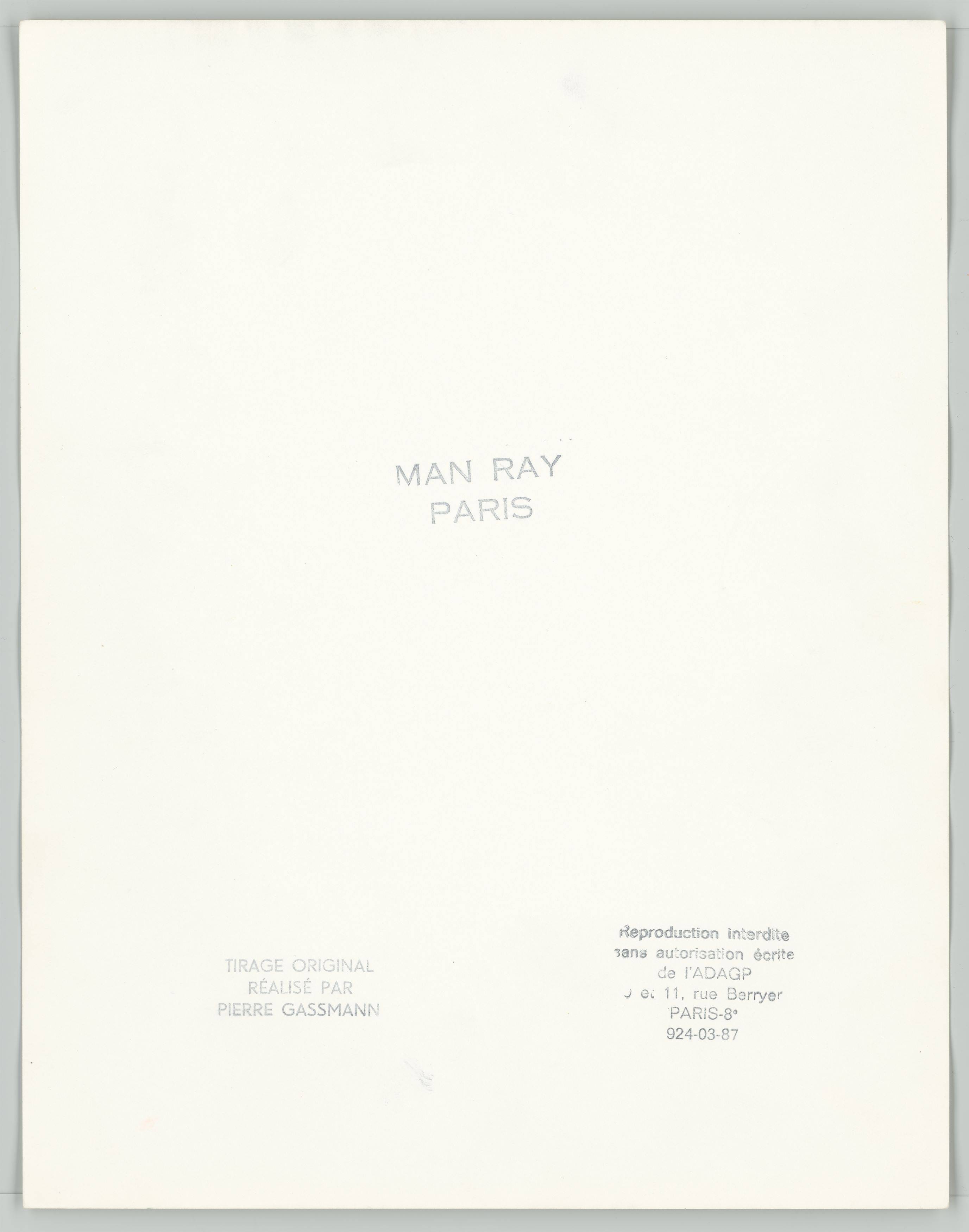 This picture shows the following artwork:  Man Ray. Érotique voilée. 1933.