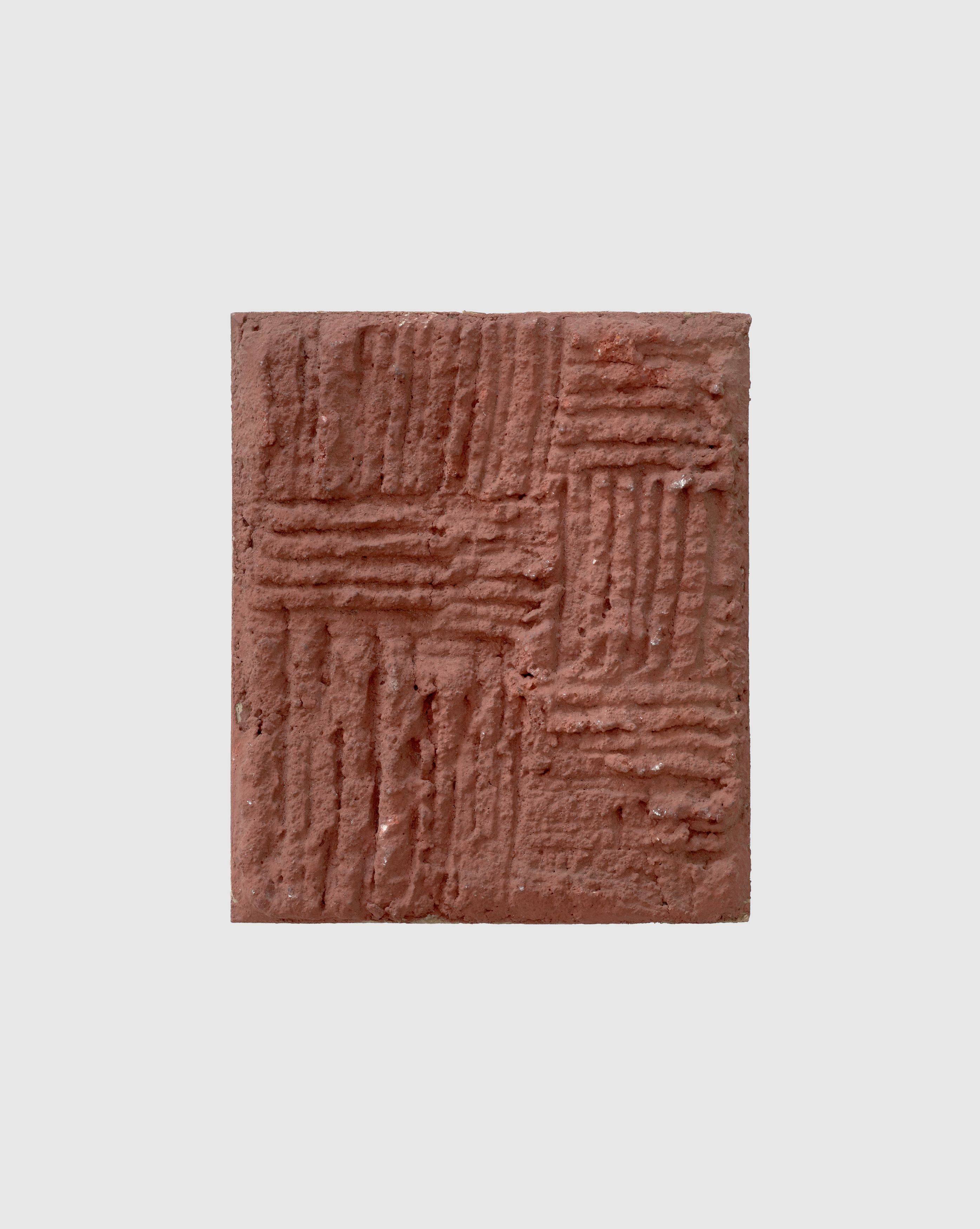 This picture shows the following artwork: Hermann Glöckner. Rostbraune Fläche mit Parallelzügen. 1964.