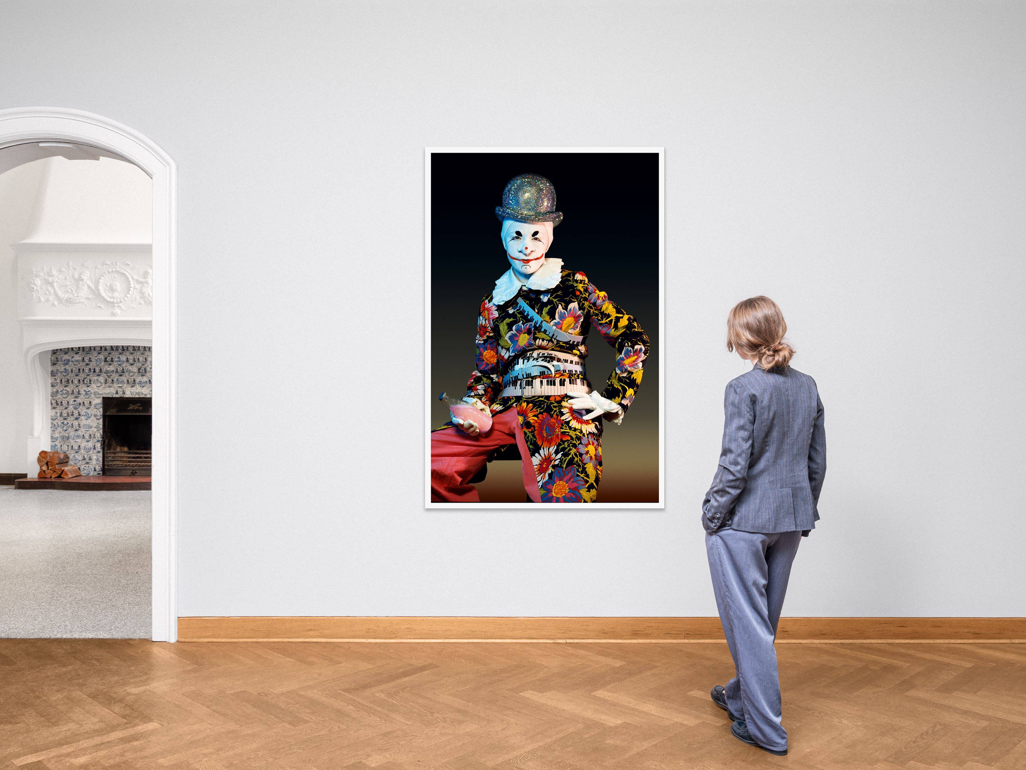 Auf diesem Bild ist das folgende Kunstwerk zu sehen: Cindy Sherman. Untitled #415. 2004.