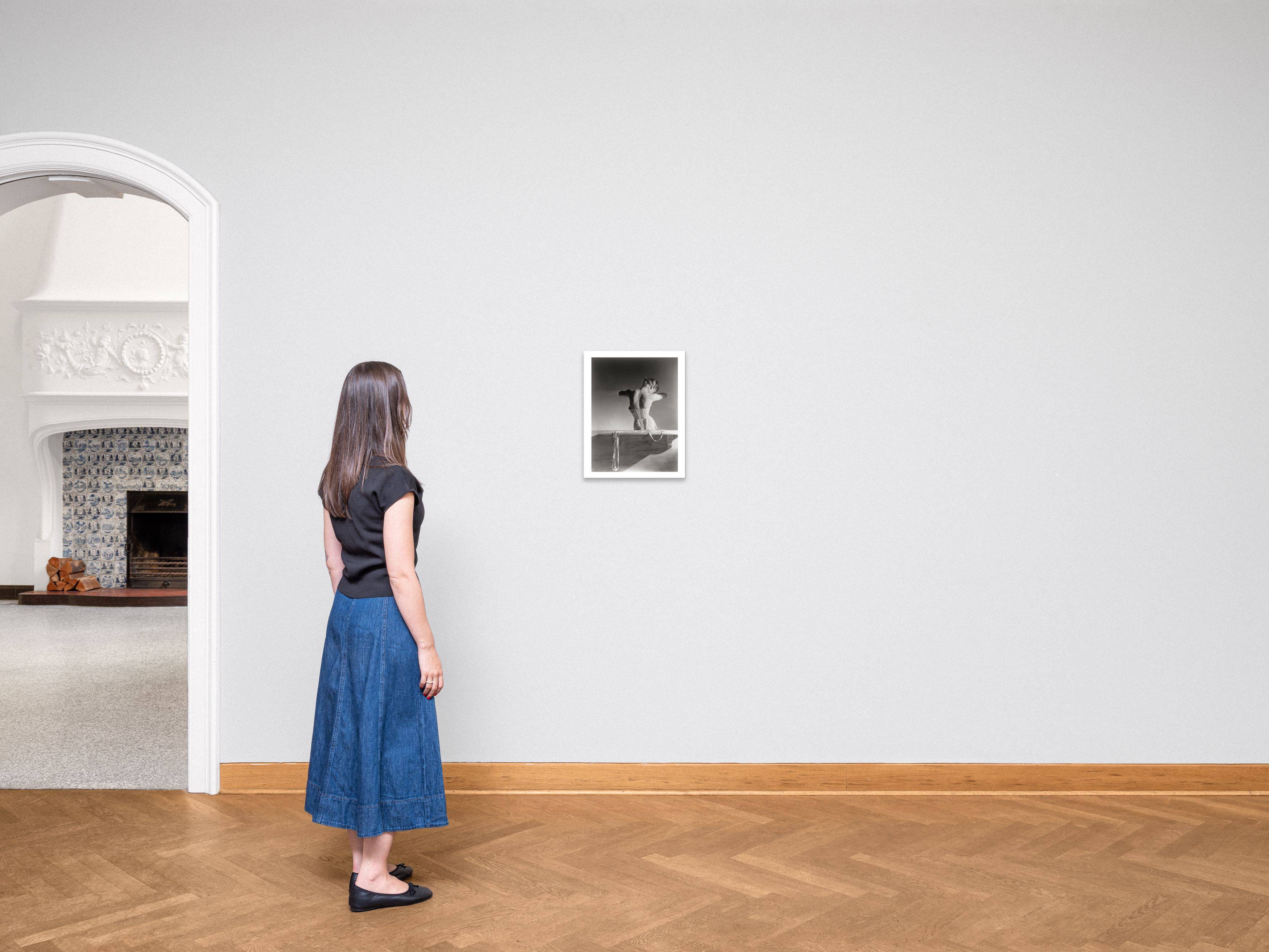 This picture shows the following artwork: Horst P. Horst (i.e. Horst Paul Albert Bohrmann). Mainbocher Corset, Paris. 1939.