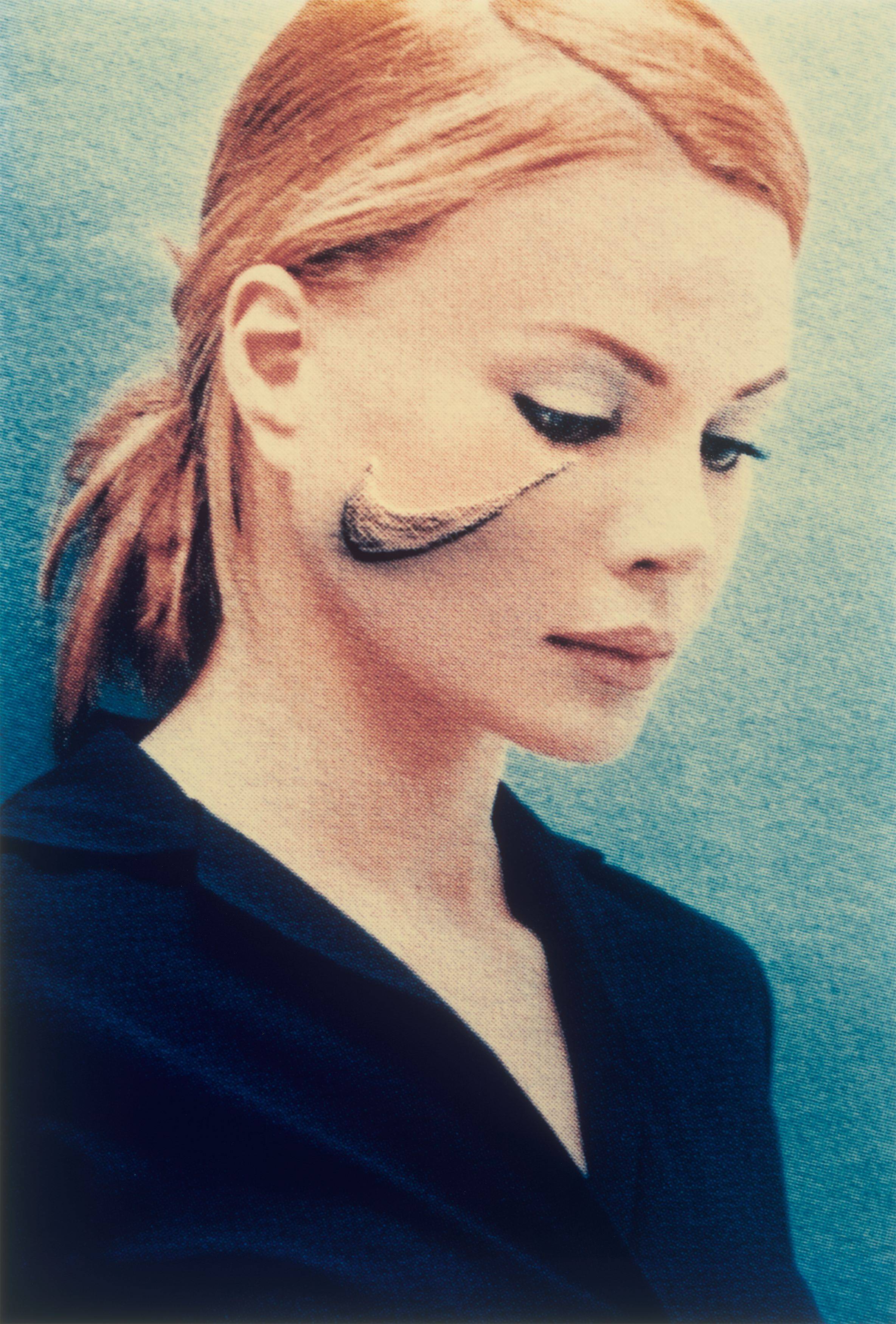 This picture shows the following artwork: Daniele Buetti. ”Nike”, from the series ”Looking for Love”. 1996–2002.